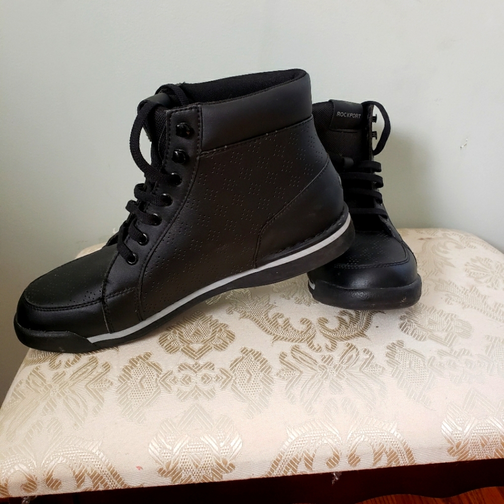 Men's black Rockport boots